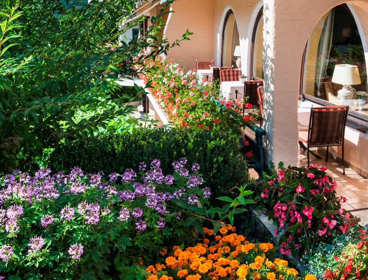 Relais & Chateaux Hotel Schwarzmatt Badenweiler Bagian luar foto